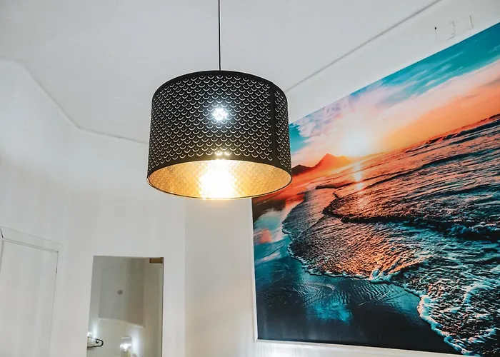 Sea House Bed & Breakfast 3*